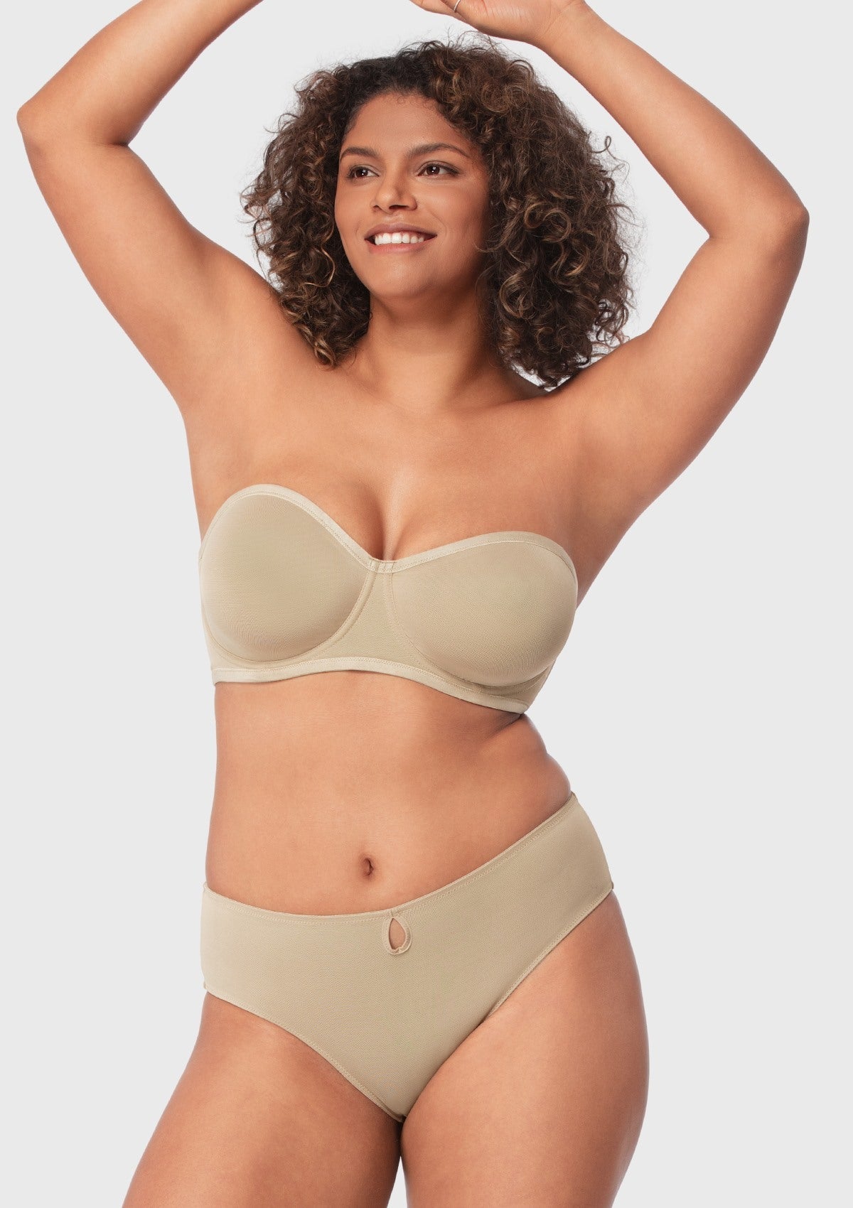 Stay-Put Convertible Strapless Bra