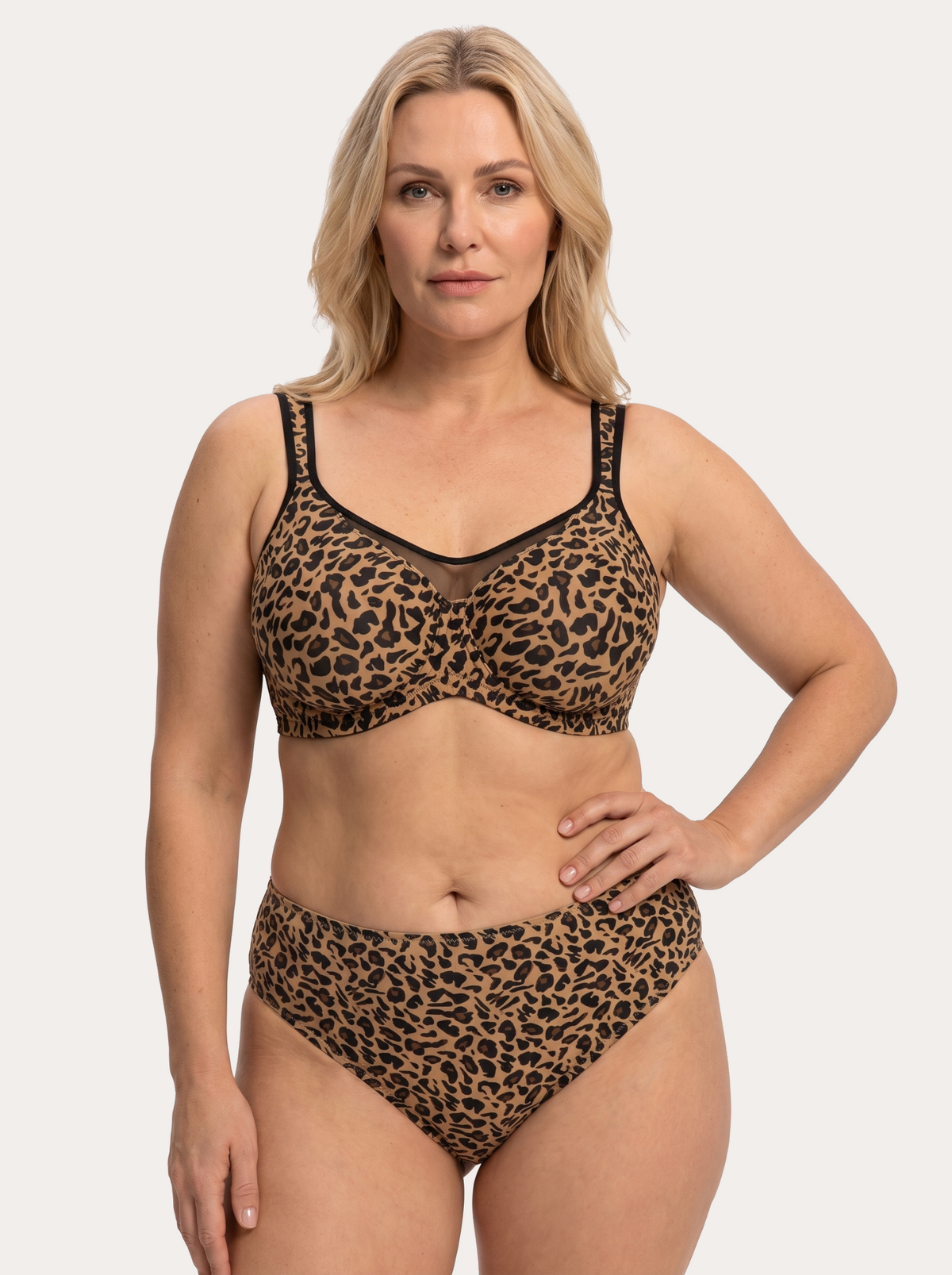 SmoothFit Minimizer Bra