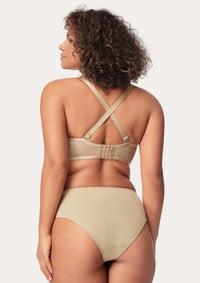 Stay-Put Convertible Strapless Bra