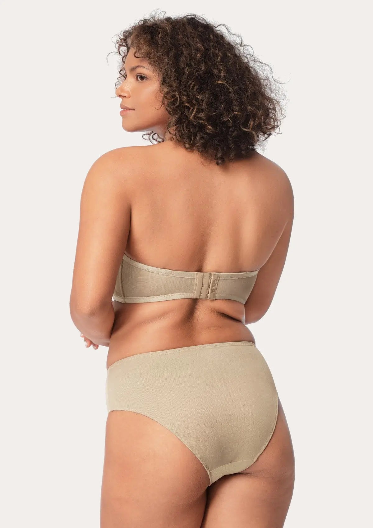Stay-Put Convertible Strapless Bra
