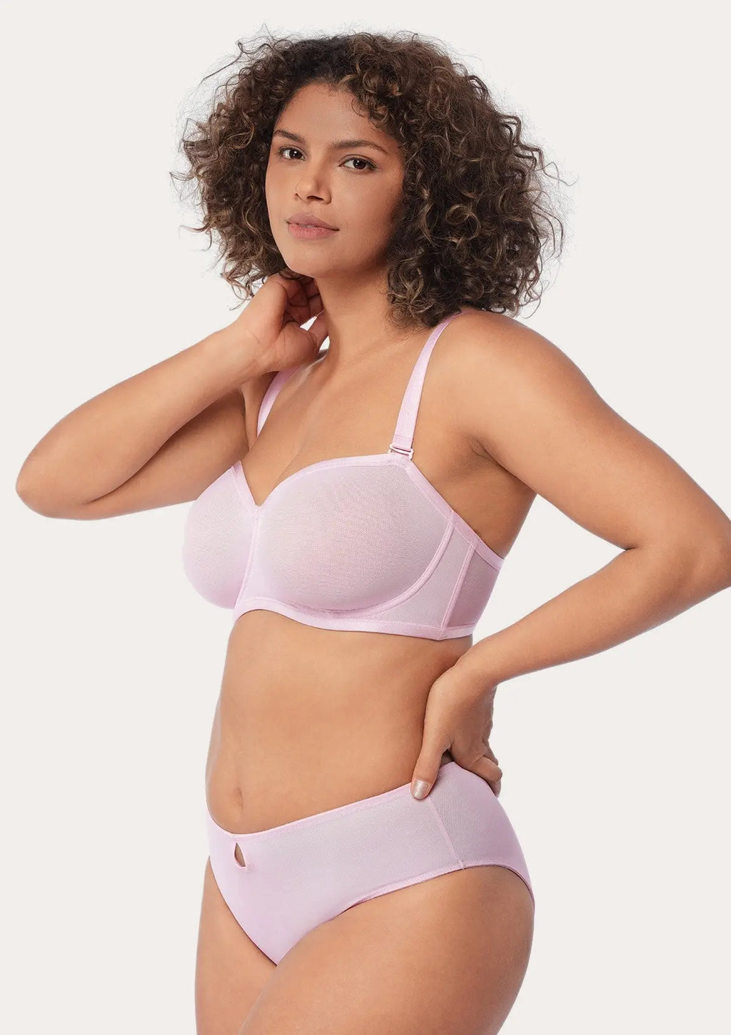 Stay-Put Convertible Strapless Bra